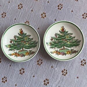 Spode Green and Cream Christmas Tree Bowls